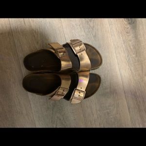 Rose gold birks